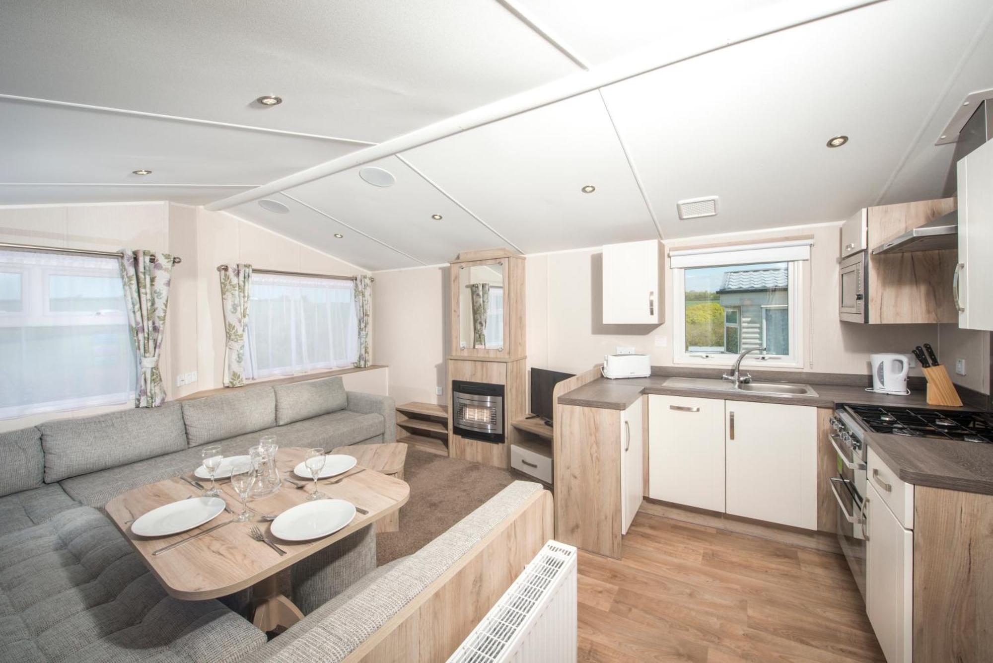 Trelawne Manor Holiday Park Looe Exterior foto